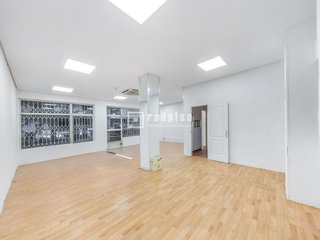 Local comercial en venta en Valderas - Los Castillos en Alcorcón
