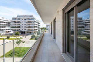 Piso en alquiler en Nueva Andalucía centro en Marbella
