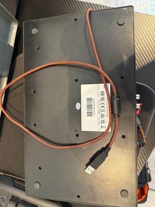 Mesa de mezclas Hercules DJControl Impulse 200