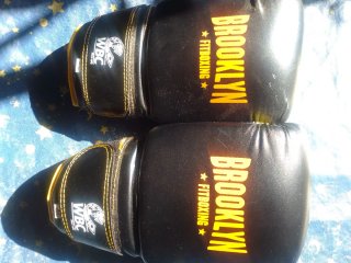 Lote Guantes Boxeo Brooklyn Fitboxing WBC.