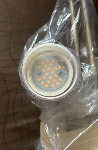 Lámpara LED de salón plata y blanco