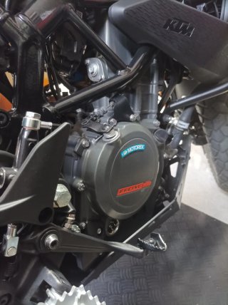 KTM 390 Adventure - Naranja y Blanca