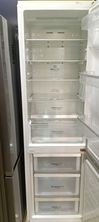 NEVERA COMBI L.G NO FROST ENERGÍA A+