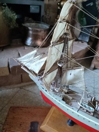 Antigua maqueta Fragata Presidente Sarmiento