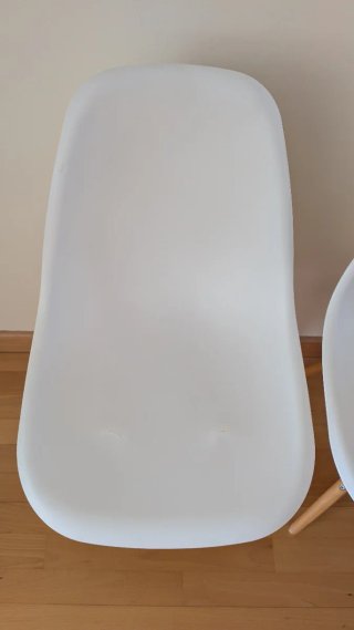 4 Sillas Blancas Diseño Moderno