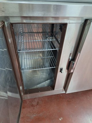 Frente de mostrador con 2 puertas