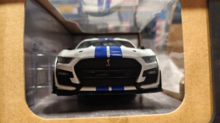 Ford Shelby GT500 Solido Blanco Azul