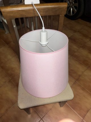 Lámpara de techo rosa tela