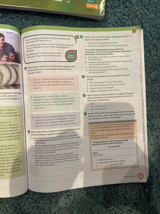 Complete First for Schools for Spanish Speakers...