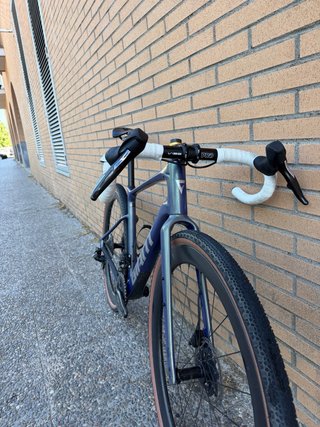 Giant Revolt Gravel