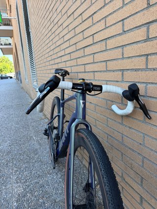 Giant Revolt Gravel