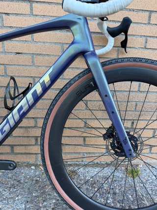Giant Revolt Gravel
