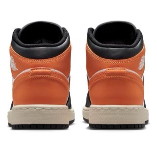 Zapatillas Jordan Mid Naranja y Negro