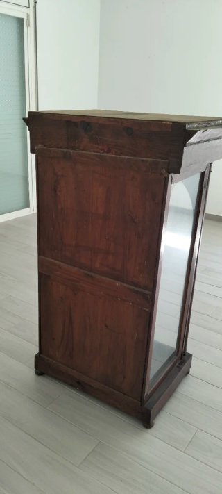 Vitrina, hornacina, capilla de madera siglo XIX