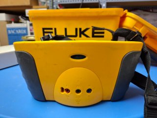 Multímetro Fluke 1653