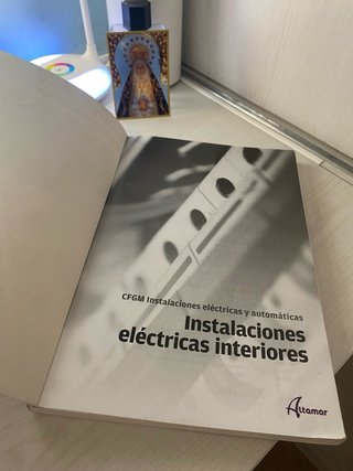 Instalaciones eléctricas interiores CFGM instal...