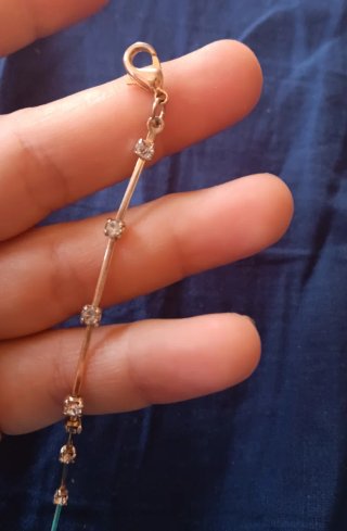 Pulsera Agatha Paris dorada con detalles