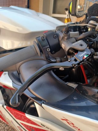 Yamaha R1 2008 Roja y Blanca