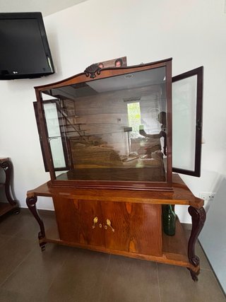 Aparador mesa y comoda de madera maciza