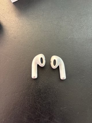 Airpods 4 Blancos