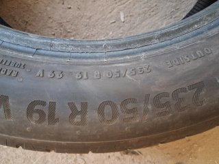 235/50 R19 99V Neumáticos Continental