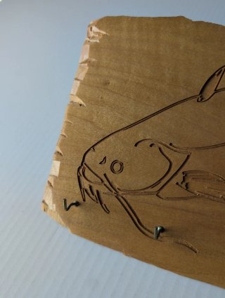 Appendi Chiavi Legno Inciso Pesce misura 31x18x3cm