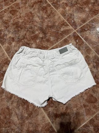 Bermudas blancas para chica