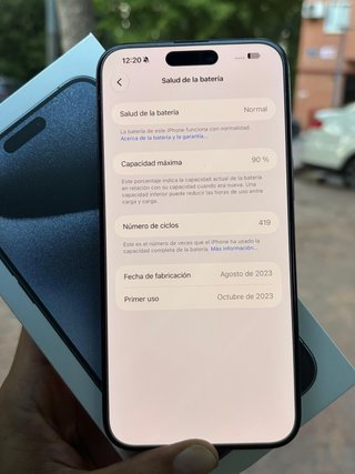 iPhone 15 Pro Max Batería 90%