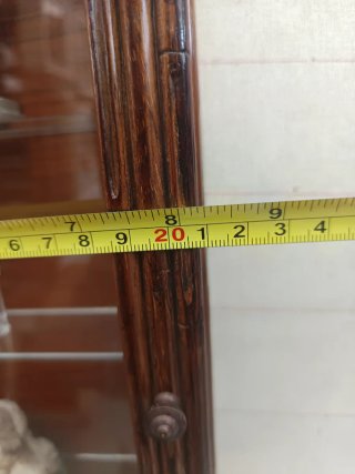 Vetrina in bambù con ante in vetro