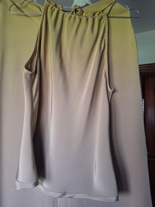 Conjunto pantalón ancho dorado
