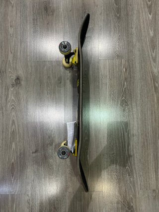Tabla Skate Globe Ramones Completa