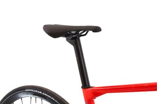 Bicicleta BMC Roadmachine AMP THREE t.52 Reacondicionada