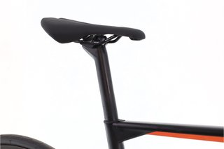 Bicicleta BMC Roadmachine 01 Di2 11V t.56 Reacondicionada