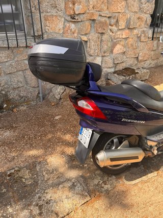 Suzuki Burgman 250 Azul