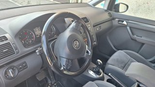 Volkswagen Touran 10/2013 SPORT DSG 7 plazas techo