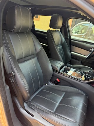 Range Rover Velar D240 R-Dynamic | Neumática | Tec