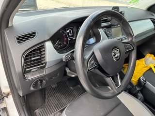SIN ENTRADA! Skoda Fabia SÓLO 91000KM!