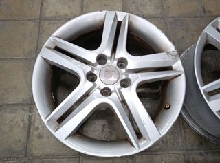 111586 juego de llantas seat altea (5p1)