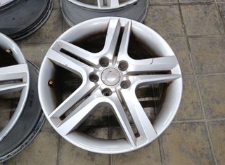 111586 juego de llantas seat altea (5p1)
