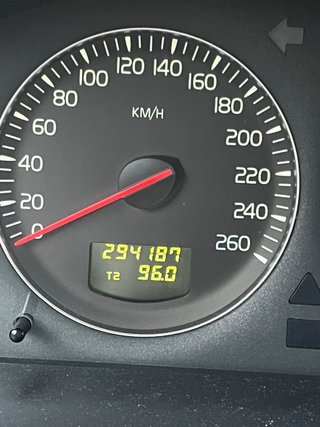 Volvo S60 2.5T AWD 2005