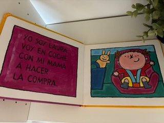 Colección “Laura” primeros lectores, mayusculas