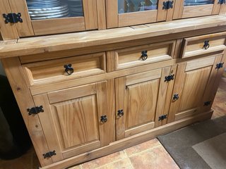 Conjunto Platero , mesa y sillas de madera