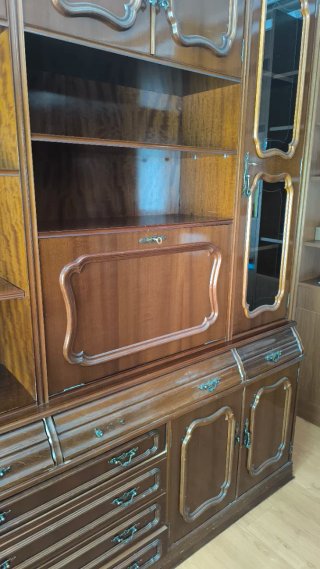 Mueble de salón de madera maciza grande