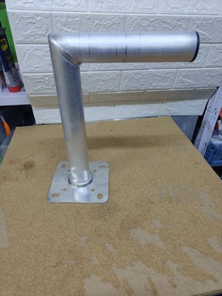 Soporte de pared para antena