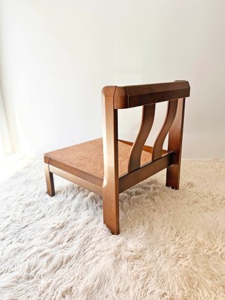 BUTACA DE MADERA GUILLEUMAS, AÑOS 70.