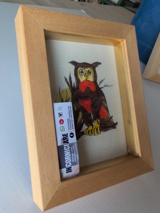 Quadro Ricamo Gufo misura 18x23x4cm