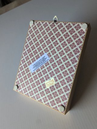 Quadro Ricamo Gufo misura 18x23x4cm