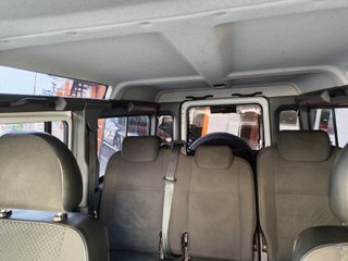 Land Rover Defender 2016