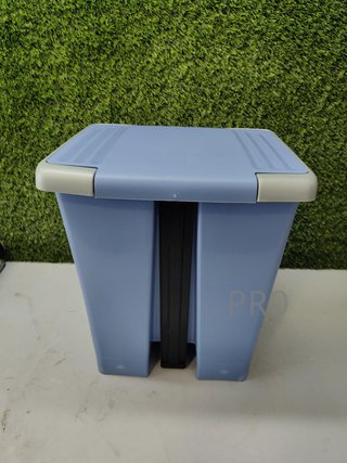 Cubo de basura de cocina con pedal - Tatay