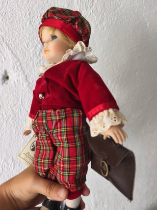 Muñeca de Porcelana Victoriana